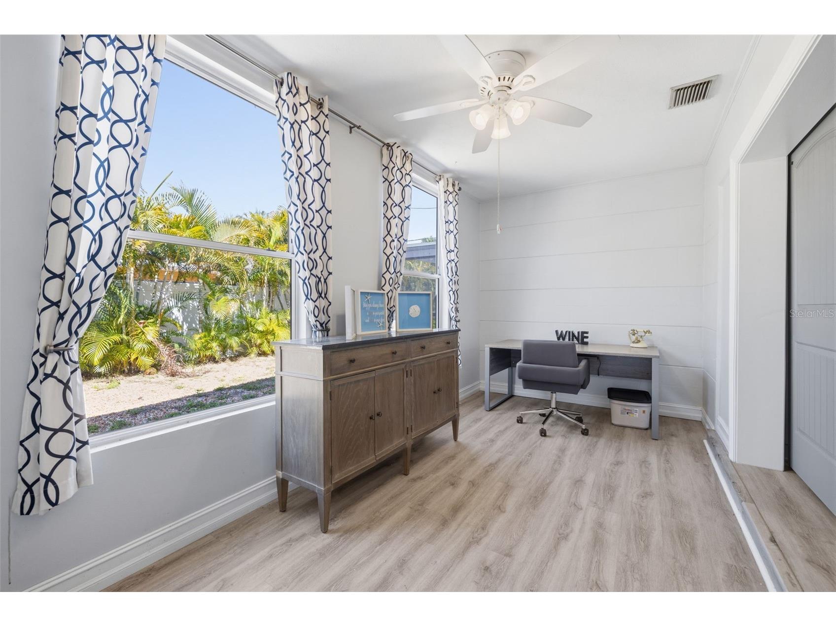 4339 50th Avenue S Saint Petersburg FL 33711 TB8489814 image12