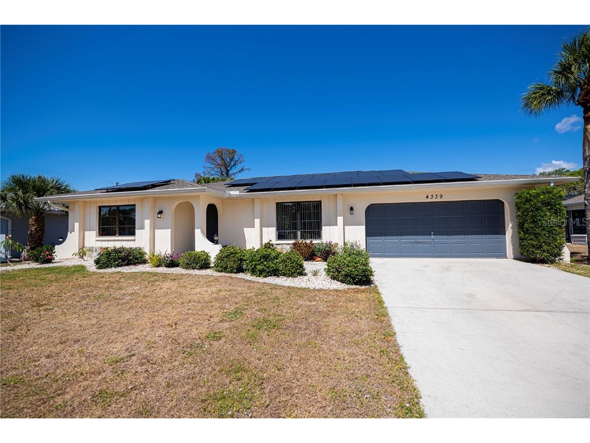 4339 Boggs Street Port Charlotte FL 33948 C7509310 image1