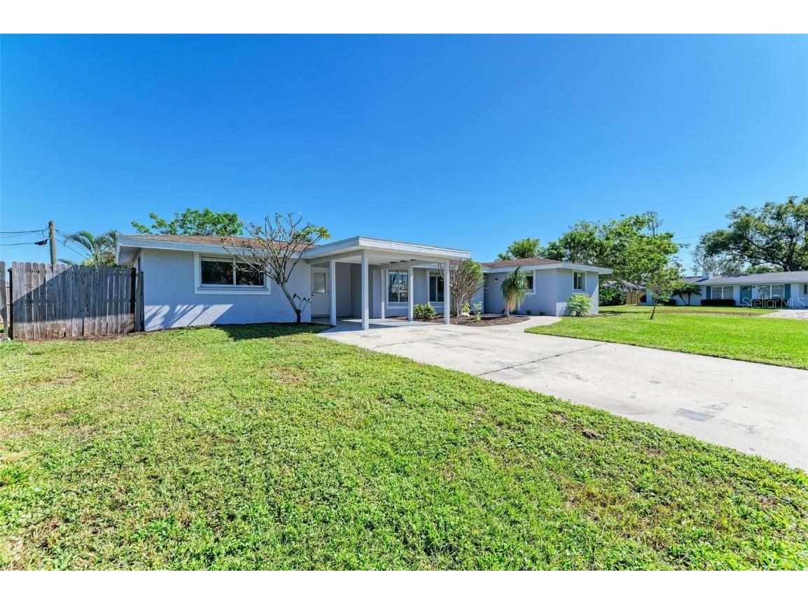 4339 Deerfield Drive Sarasota FL 34233 A4630607 image1