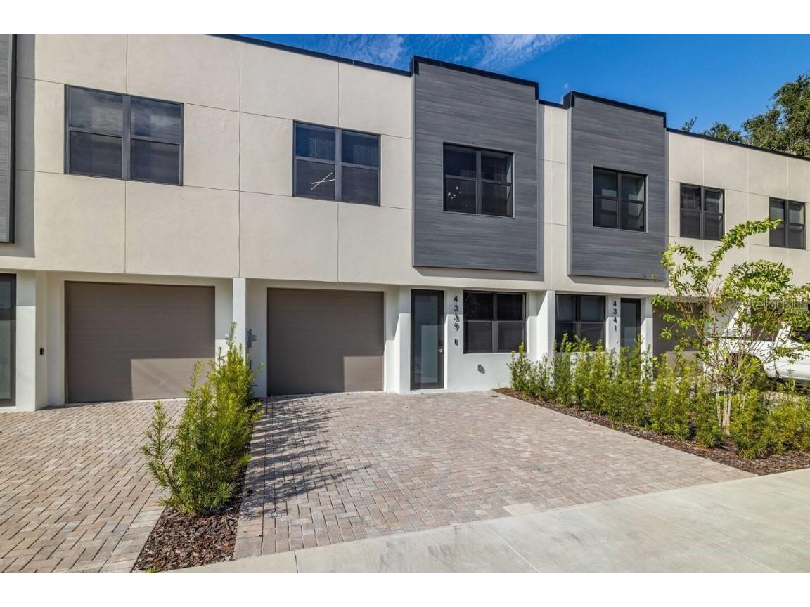 4339 Villa Alina Court Tampa FL 33614 TB8310571 image1