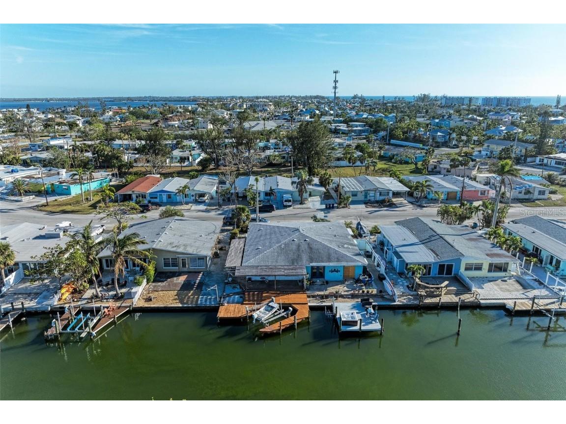 434 63rd Street Holmes Beach FL 34217 A4631590 image1