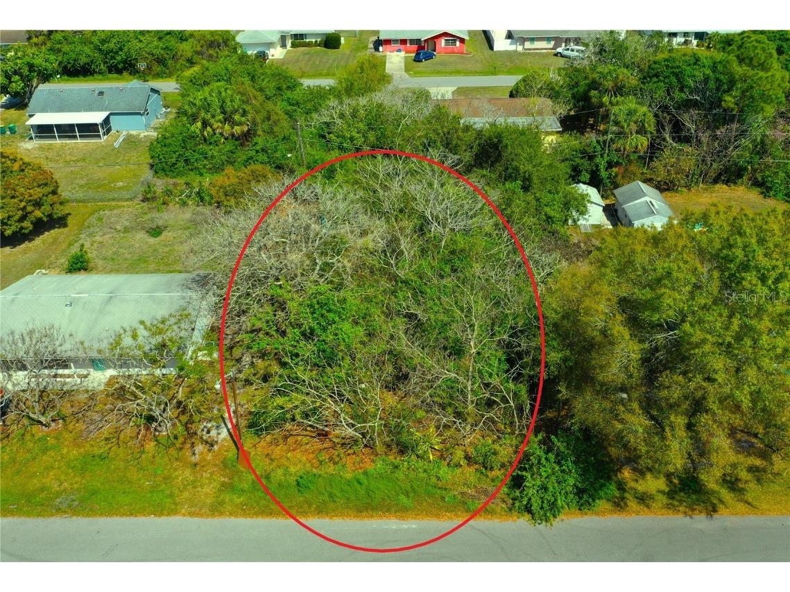 434 Crystal Avenue NW Port Charlotte FL 33952 C7456784 image1