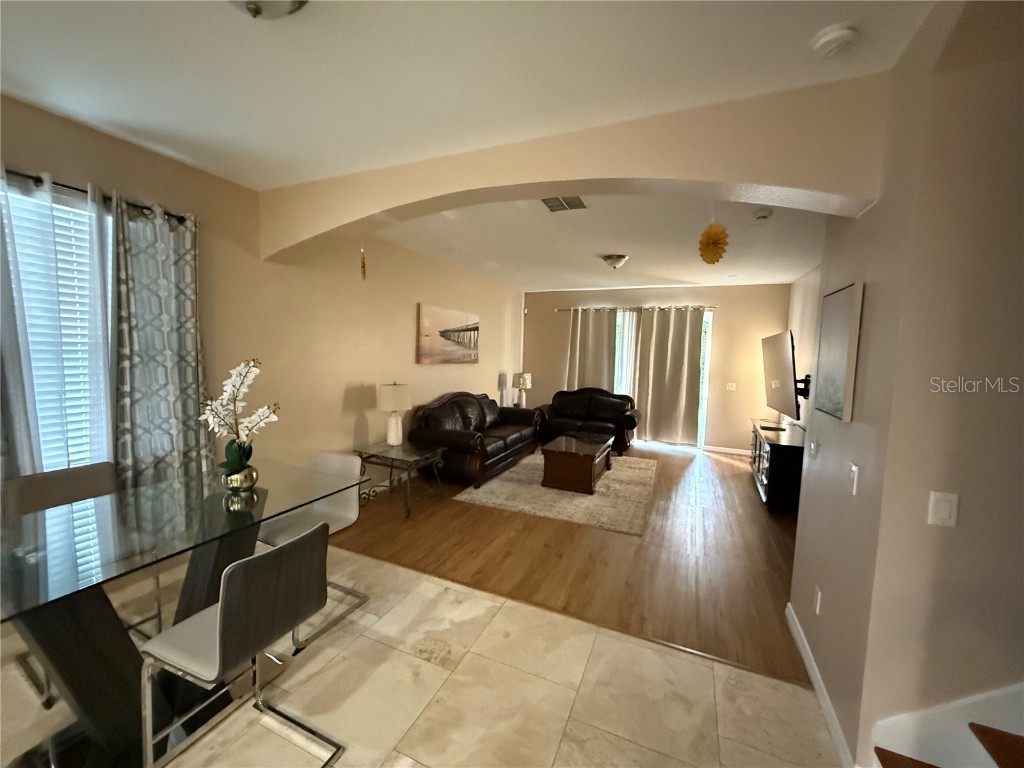 434 Kings Path Drive Seffner FL 33584 TB8429786 image4