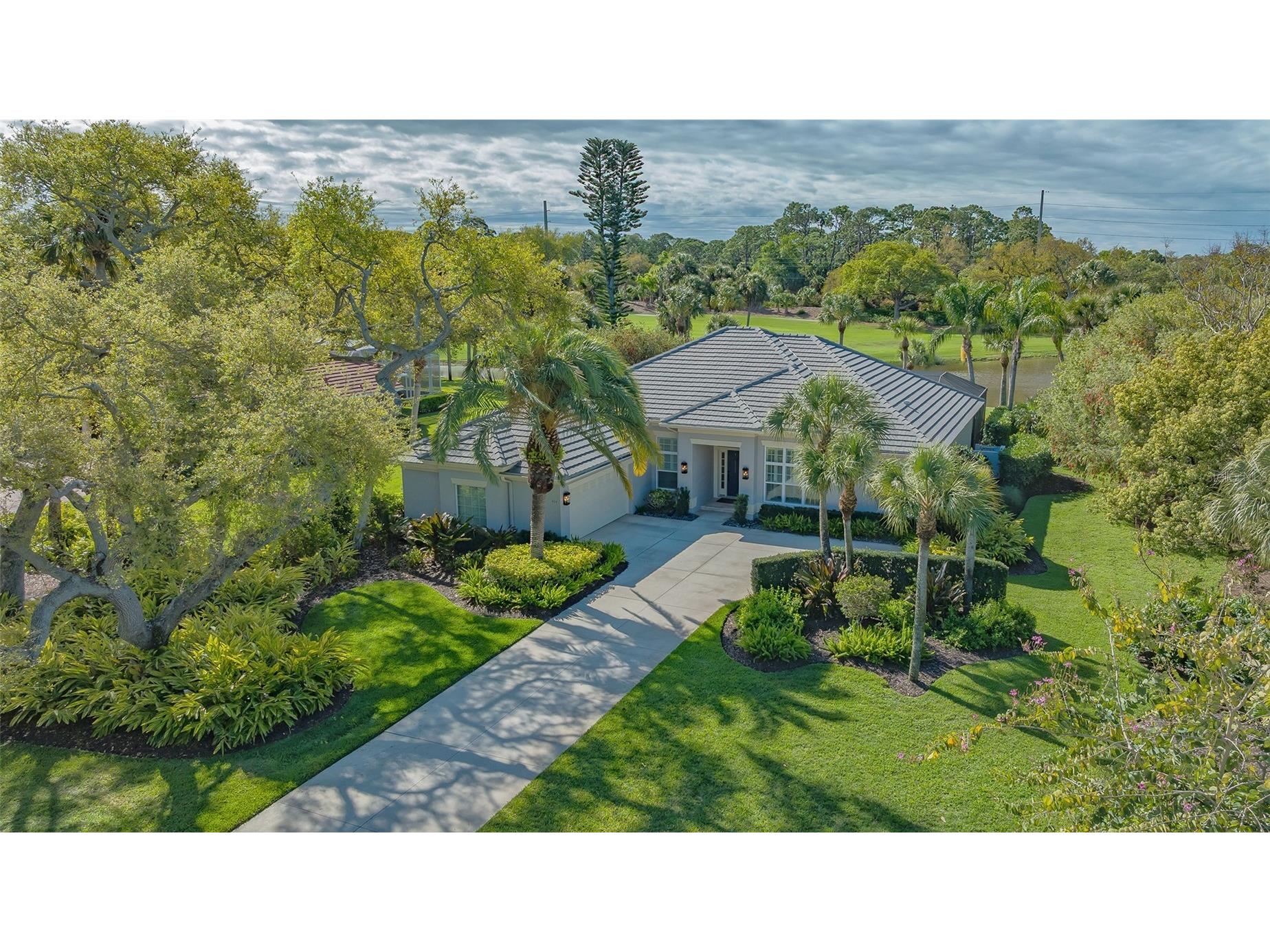 434 Macewen Drive Osprey FL 34229 A4687368 image1