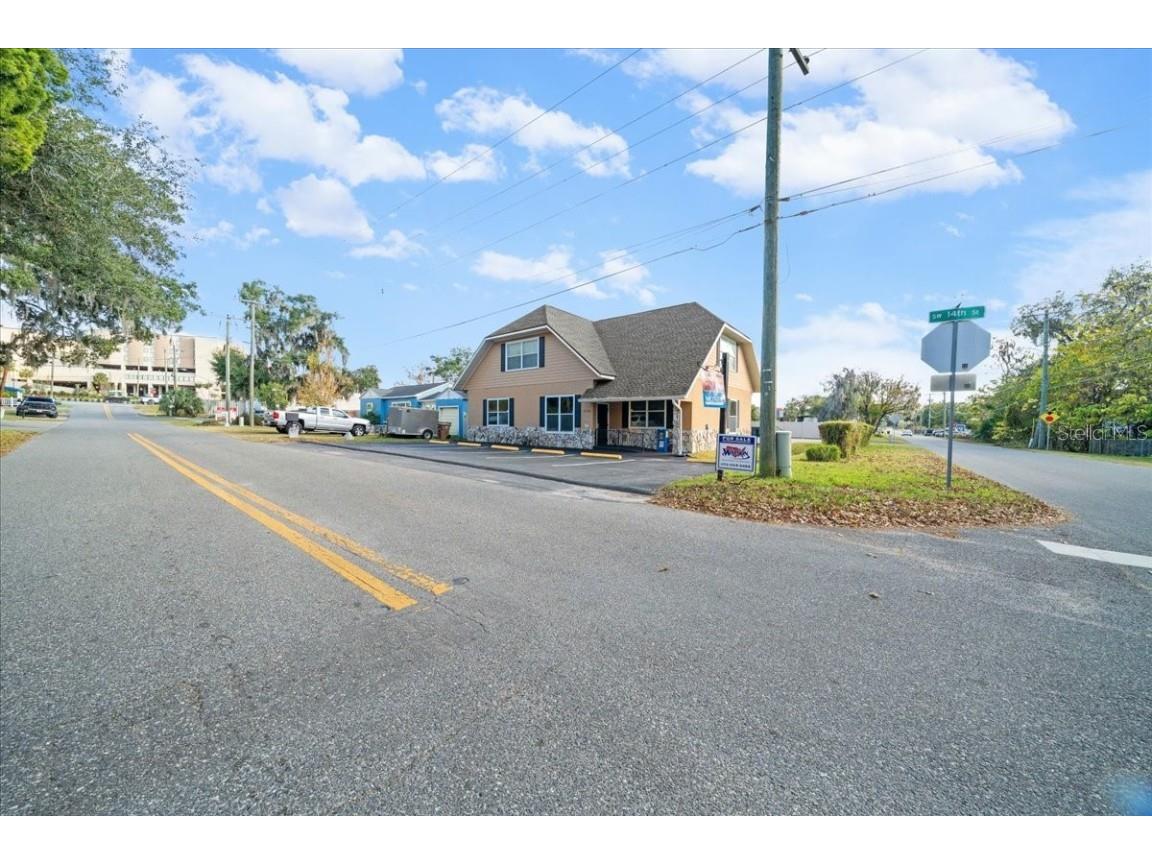 434 SW 14th Street #A Ocala FL 34471 OM715020 image14