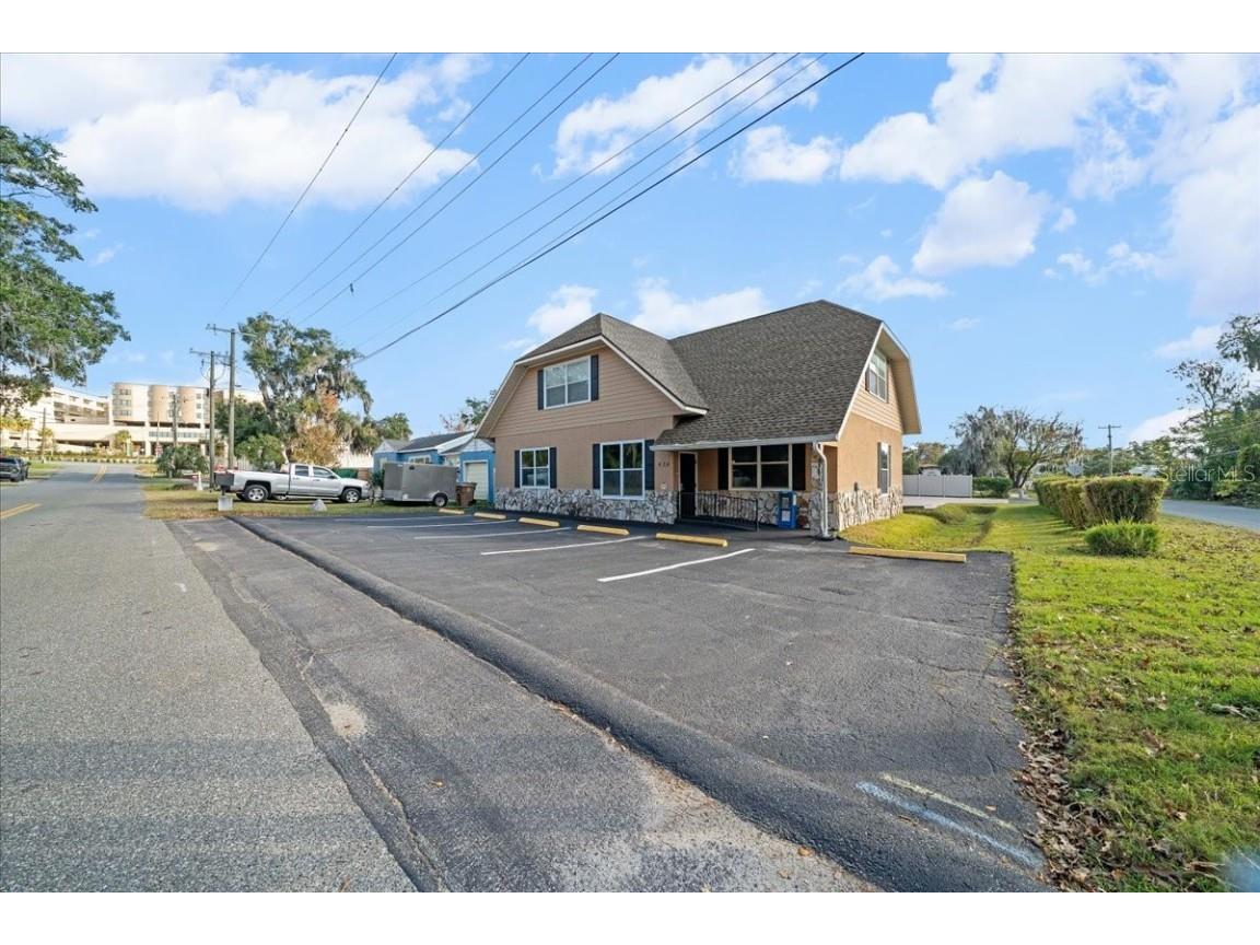 434 SW 14th Street #A Ocala FL 34471 OM715020 image15