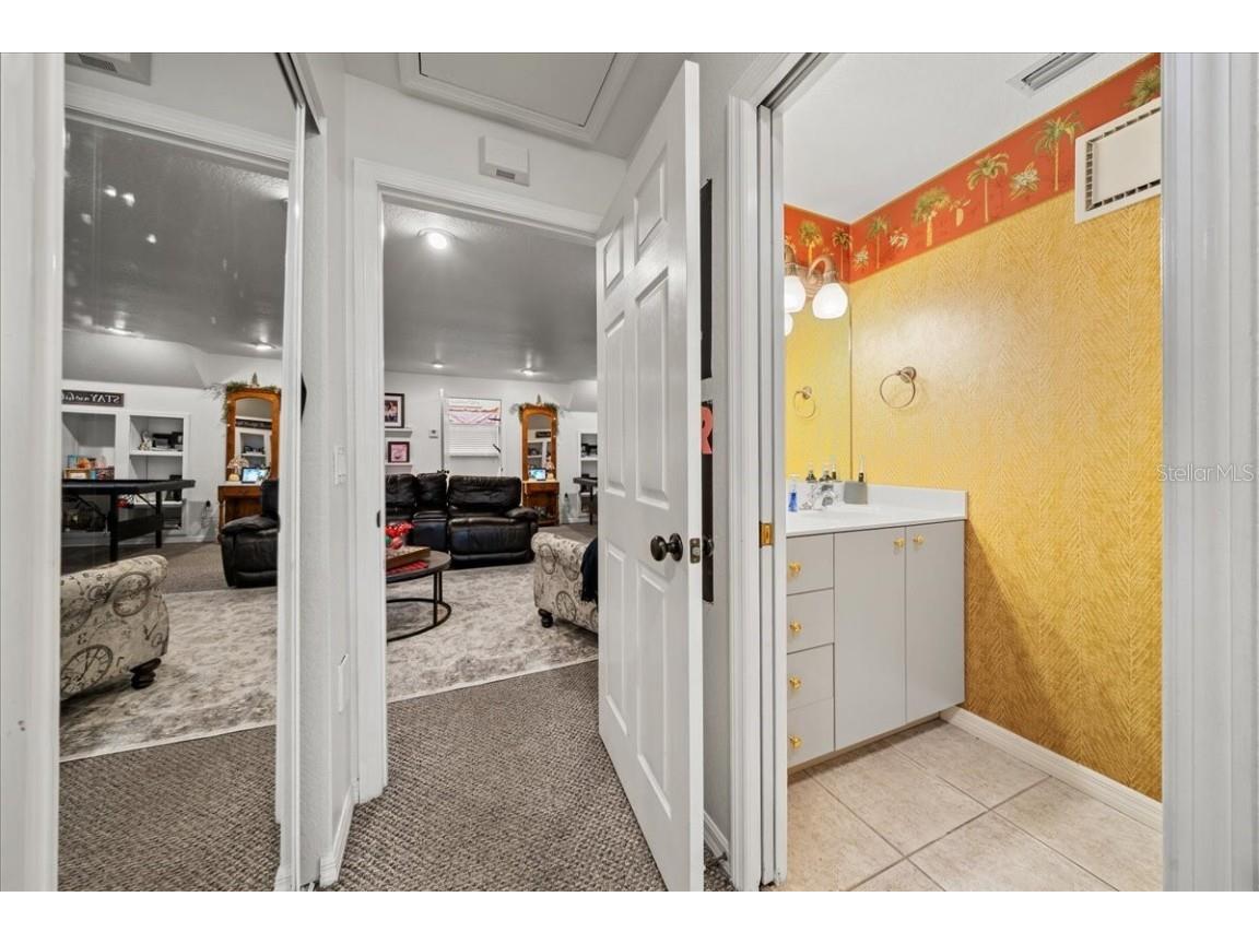 434 SW 14th Street #A Ocala FL 34471 OM715020 image77