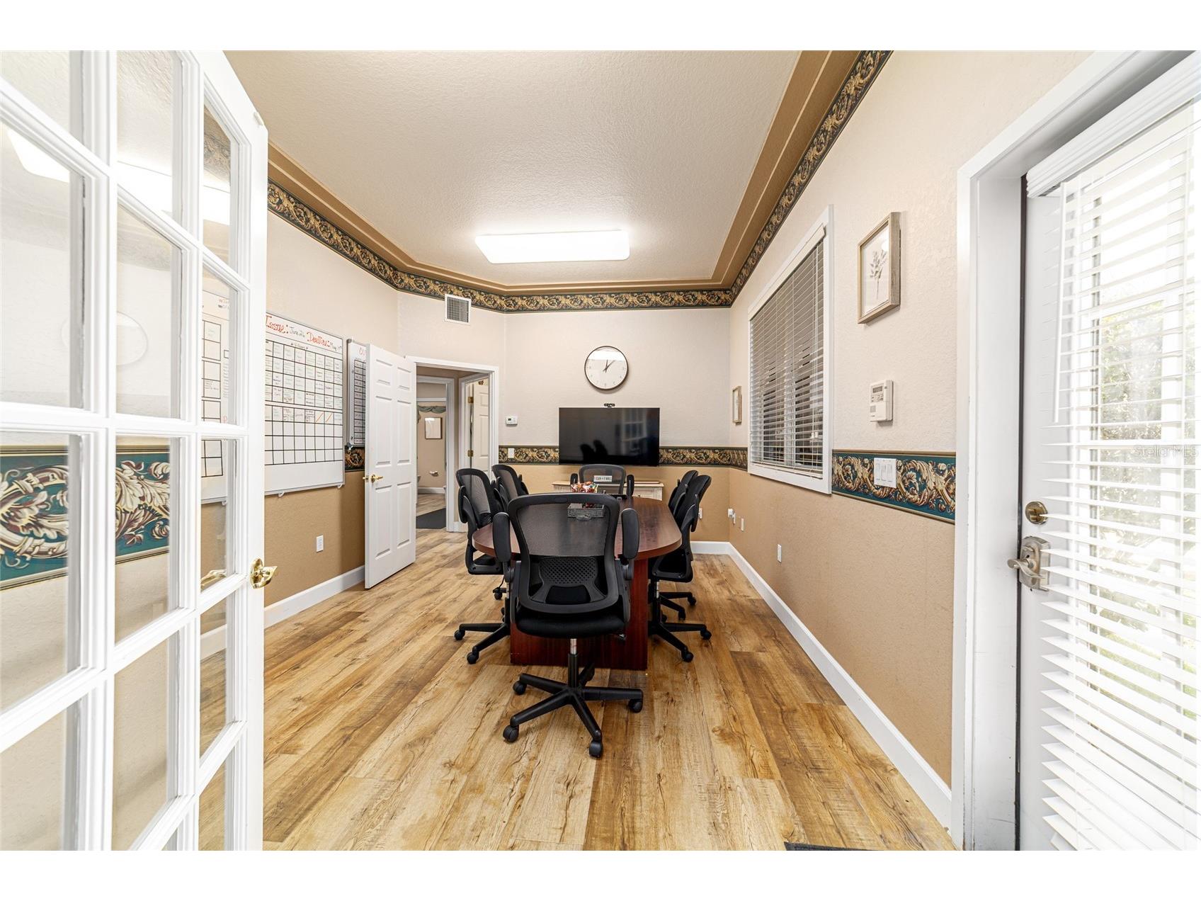 434 SW 14th Street Ocala FL 34471 OM724619 image17