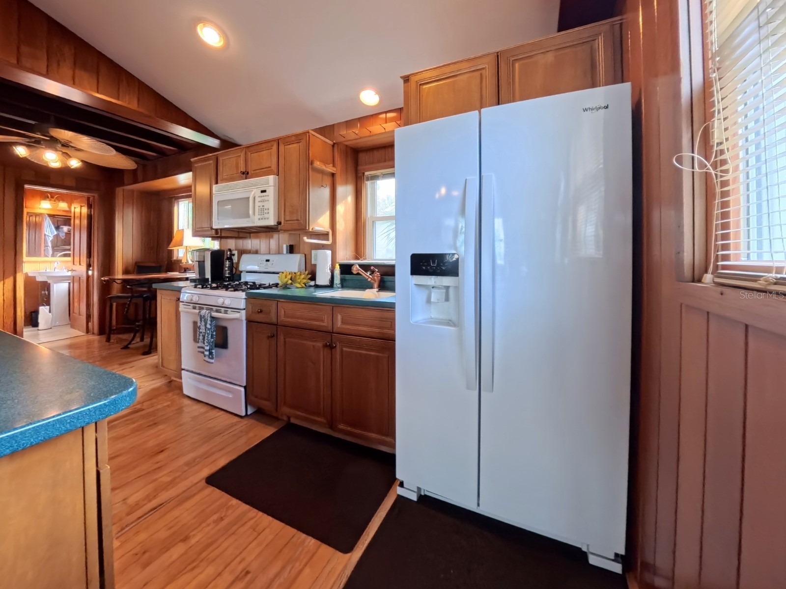 434 Vermont Avenue Daytona Beach FL 32118 P4937256 image54