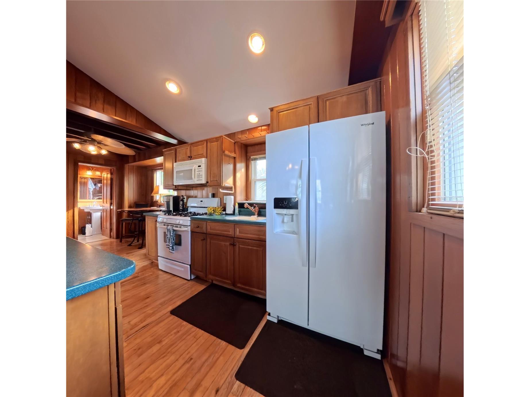 434 Vermont Avenue Daytona Beach FL 32118 P4937256 image57