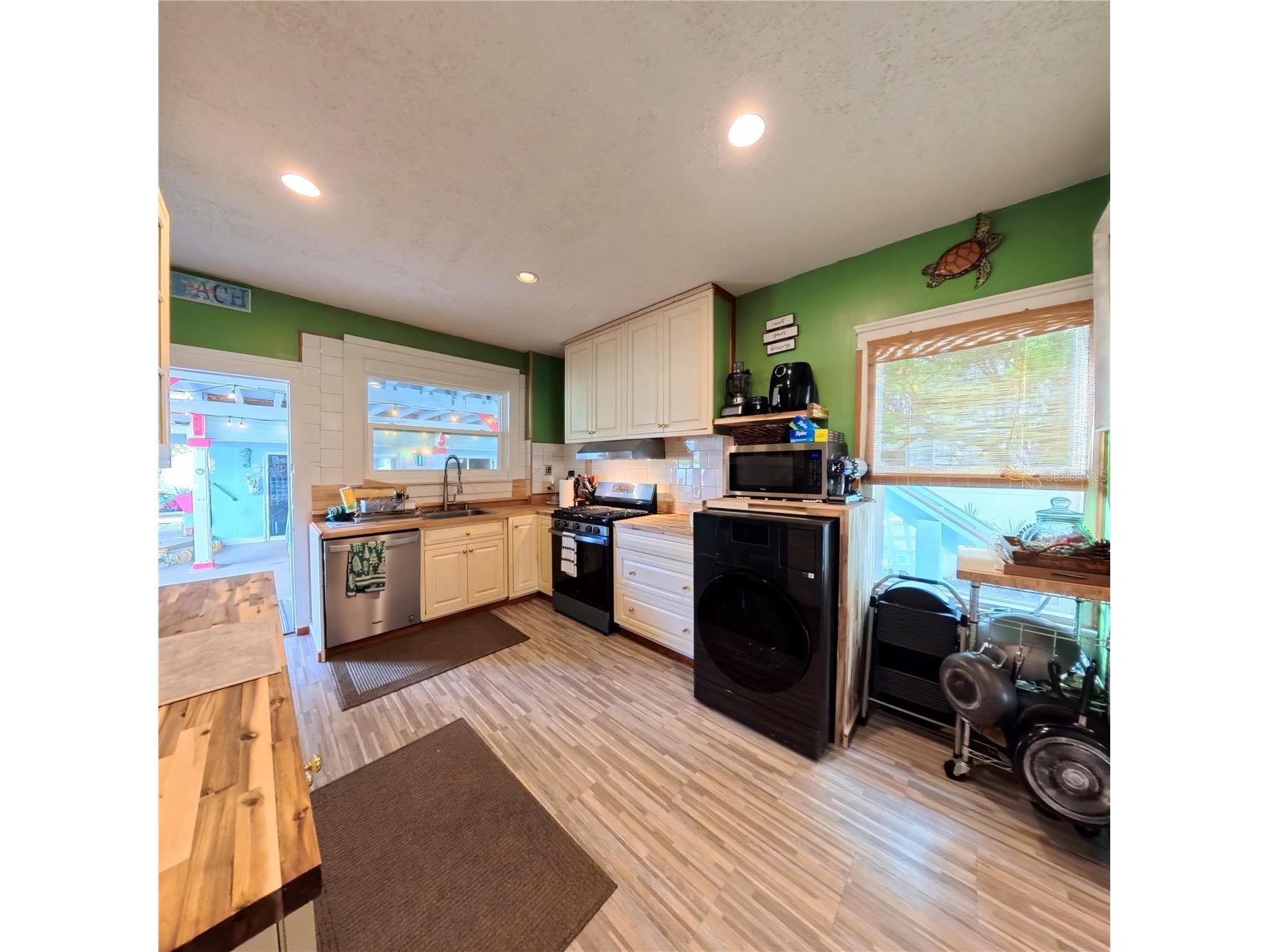 434 Vermont Avenue Daytona Beach FL 32118 P4937286 image27