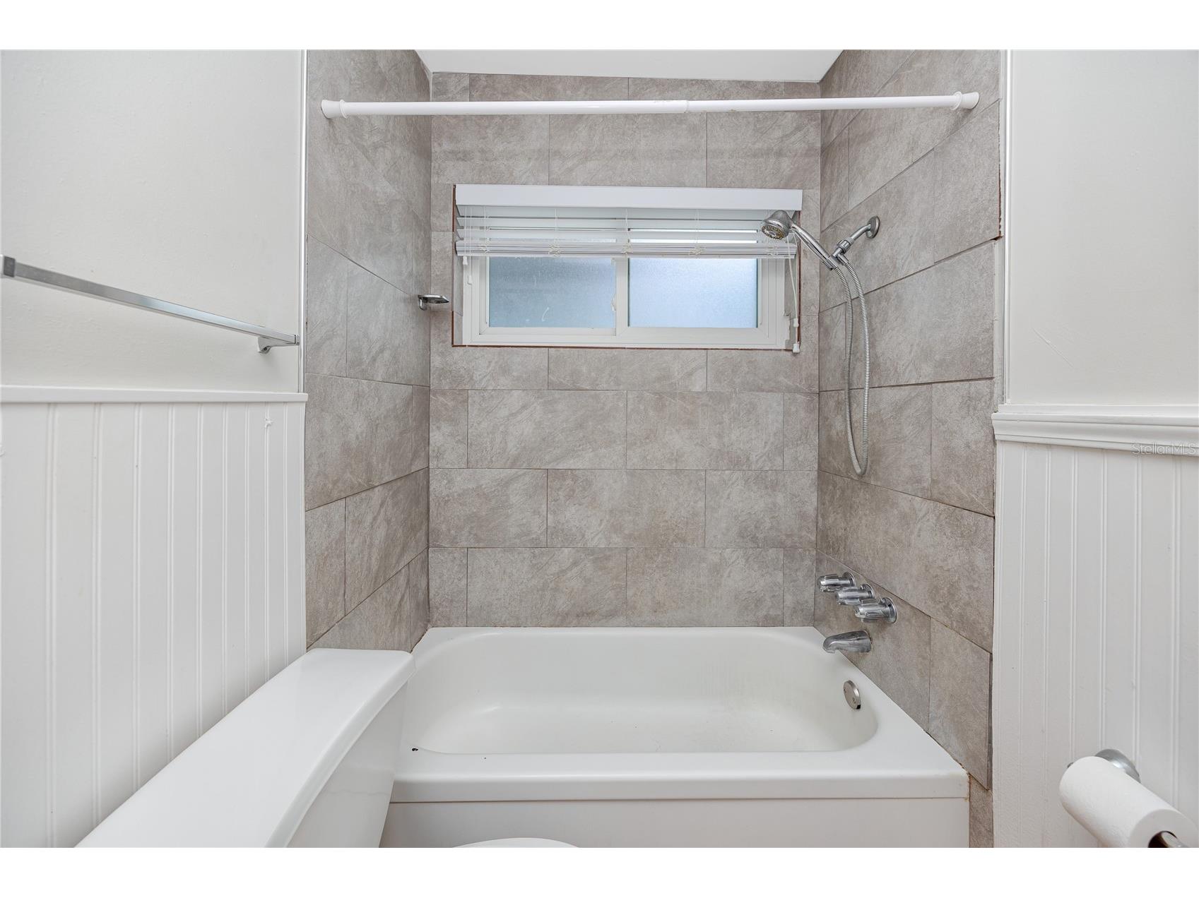 4340 37th Street S #6 Saint Petersburg FL 33711 TB8508221 image18