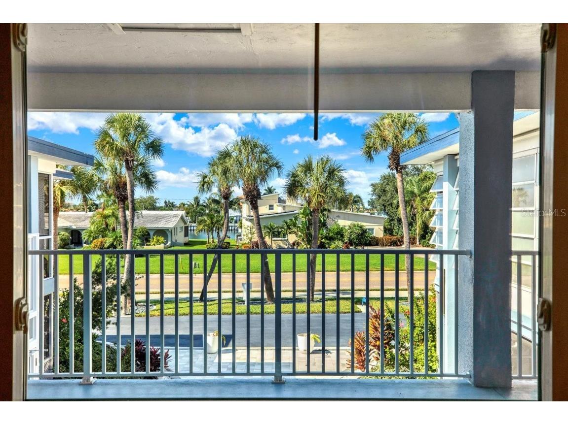 4340 37th Street S #7 Saint Petersburg FL 33711 TB8443850 image3