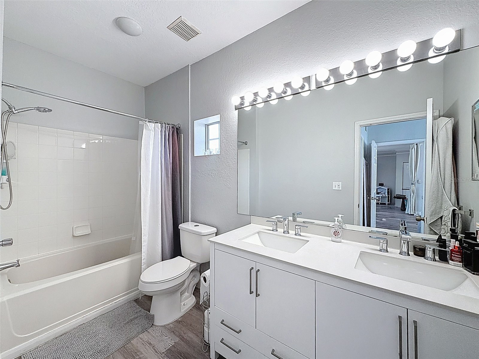 4340 Bayside Village Drive #201 Tampa FL 33615 TB8476956 image27