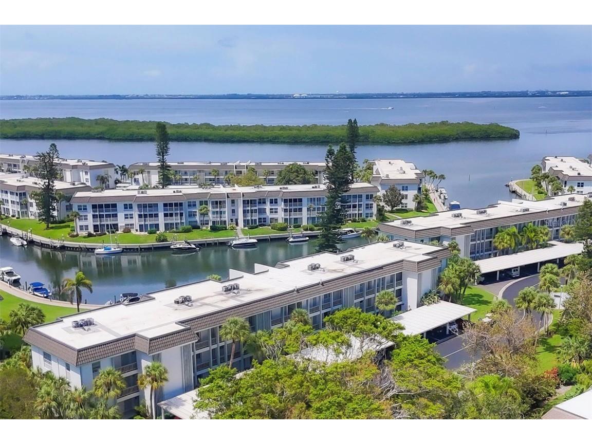 4340 Falmouth Drive #203 Longboat Key FL 34228 A4620469 image1