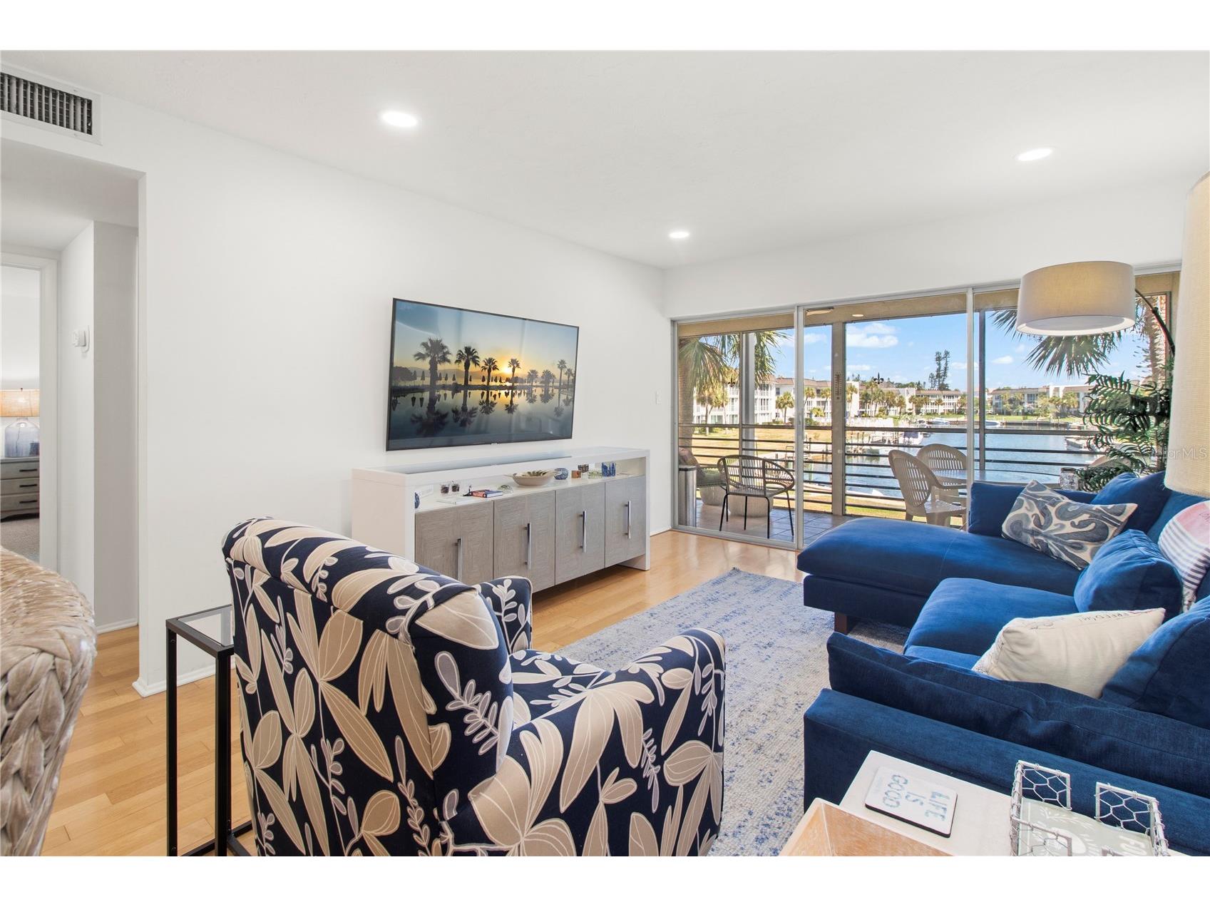 4340 Falmouth Drive #D-204 Longboat Key FL 34228 A4698081 image13