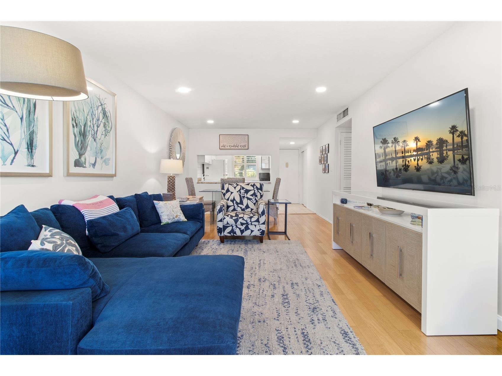 4340 Falmouth Drive #D-204 Longboat Key FL 34228 A4698081 image14