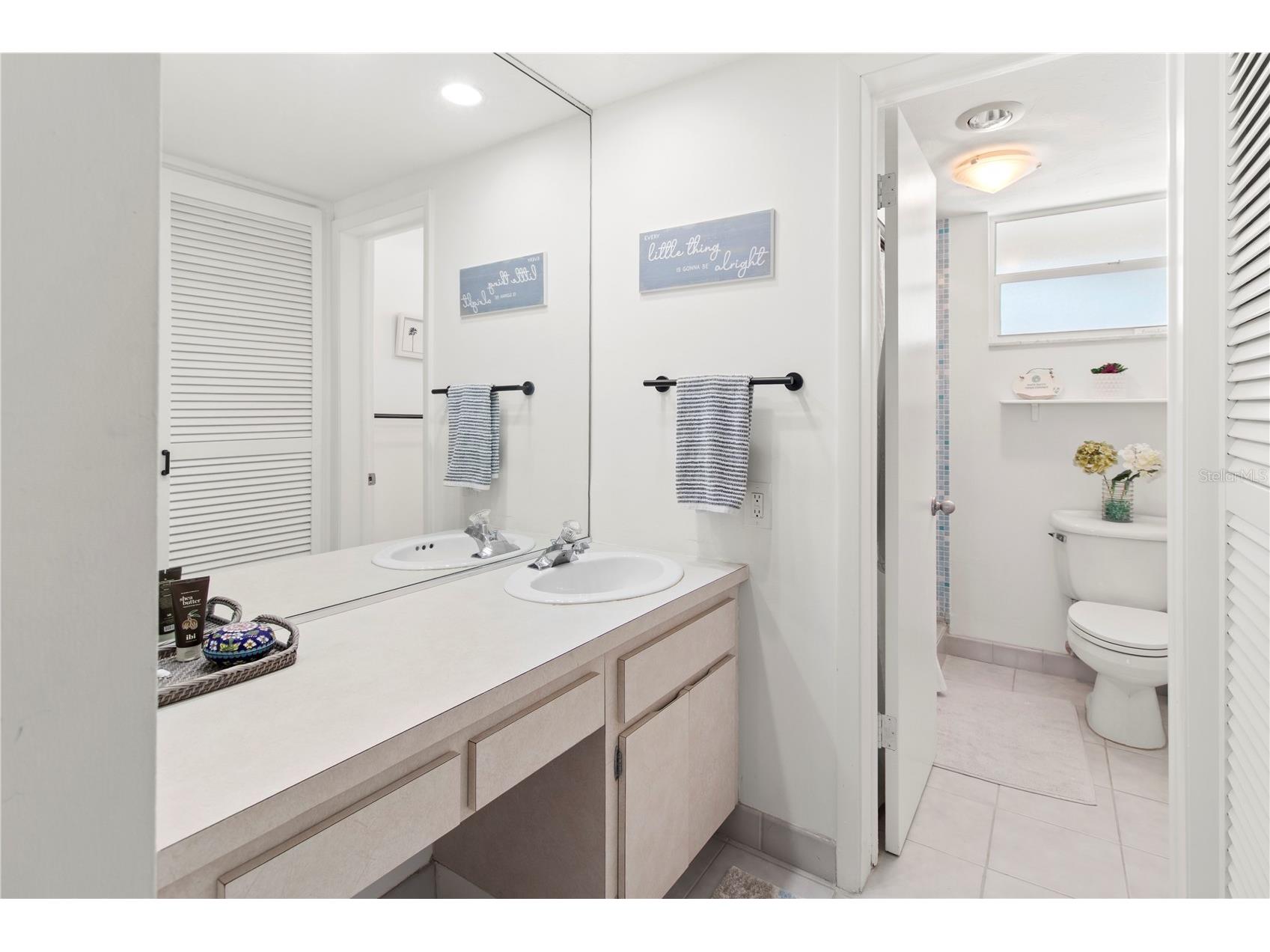 4340 Falmouth Drive #D-204 Longboat Key FL 34228 A4698081 image29