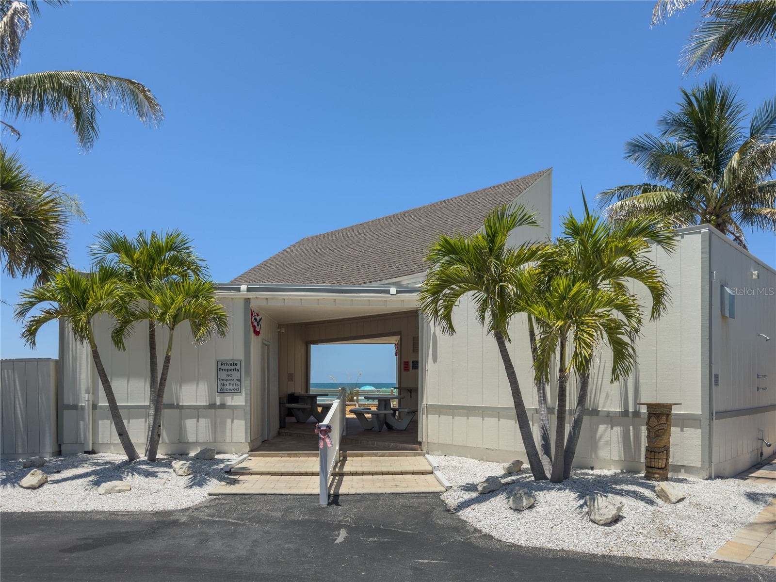 4340 Falmouth Drive #D-204 Longboat Key FL 34228 A4698081 image49