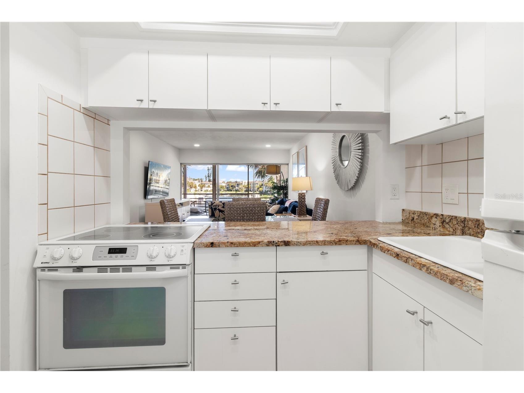 4340 Falmouth Drive #D-204 Longboat Key FL 34228 A4698081 image5