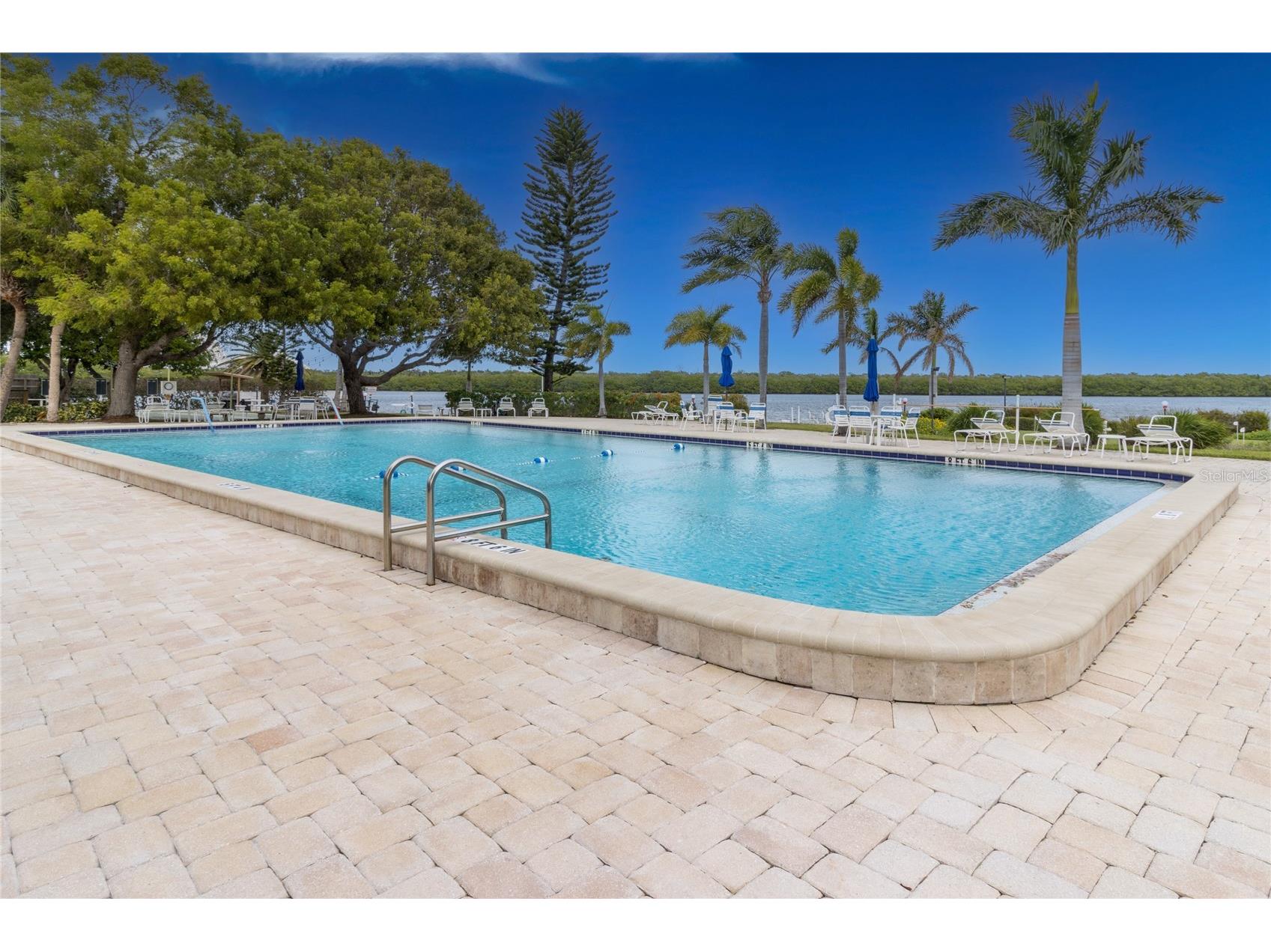 4340 Falmouth Drive #D-204 Longboat Key FL 34228 A4698081 image53