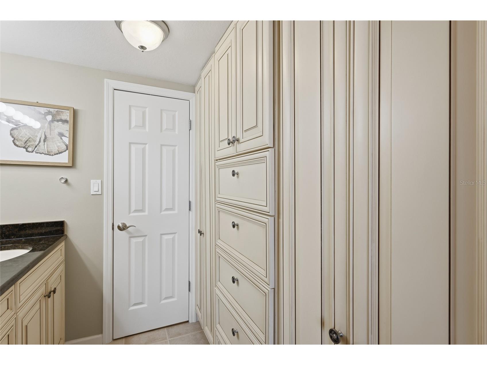 4340 Falmouth Drive #D104 Longboat Key FL 34228 - GULF OF AMERICA SARASOTA BAY A4676925 image15
