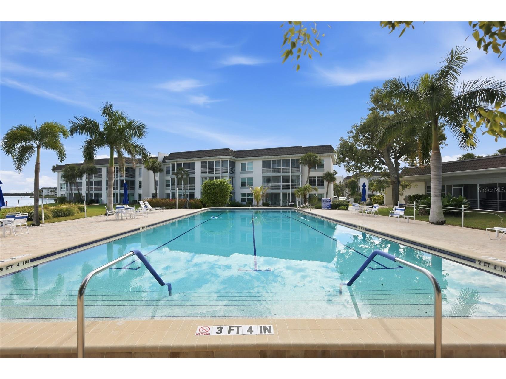 4340 Falmouth Drive #D104 Longboat Key FL 34228 - GULF OF AMERICA SARASOTA BAY A4676925 image26