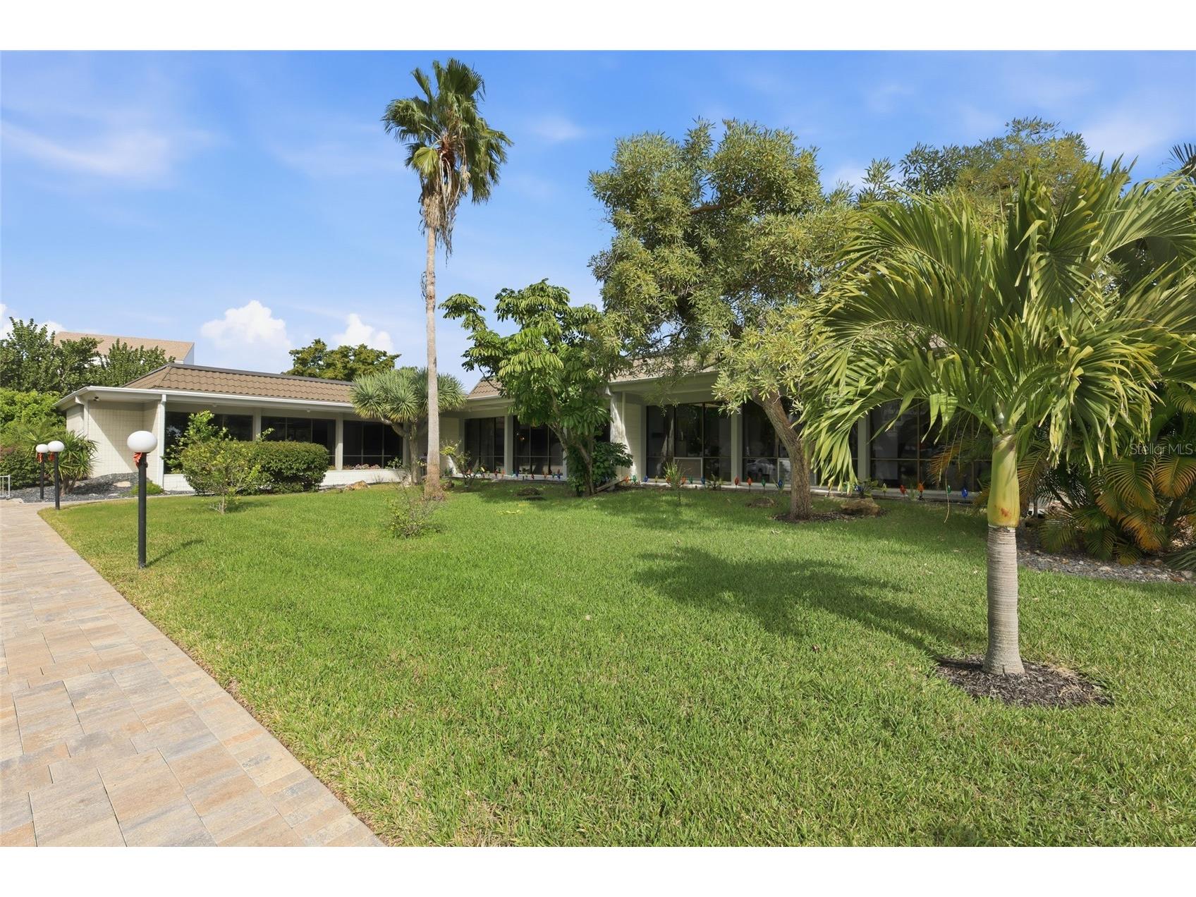 4340 Falmouth Drive #D104 Longboat Key FL 34228 - GULF OF AMERICA SARASOTA BAY A4676925 image35