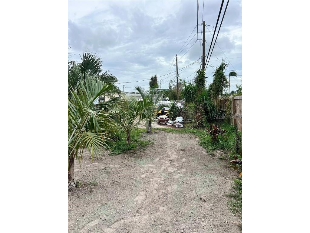 4340 Lagg Avenue Fort Myers FL 33901 C7512445 image5