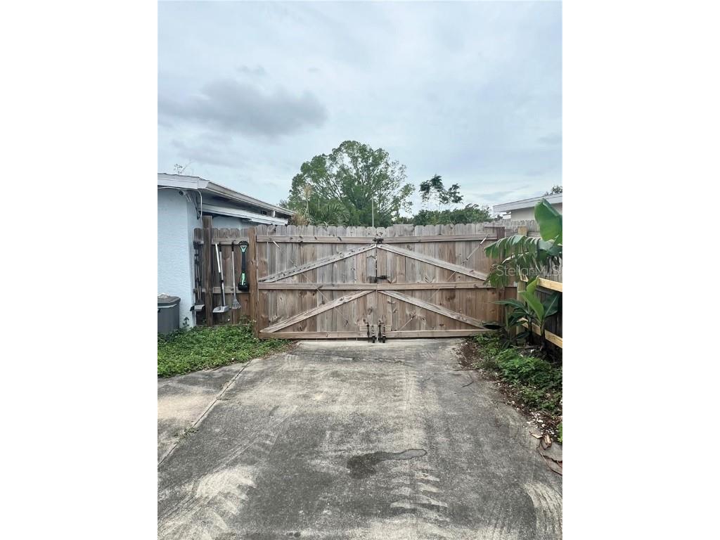 4340 Lagg Avenue Fort Myers FL 33901 C7512445 image6