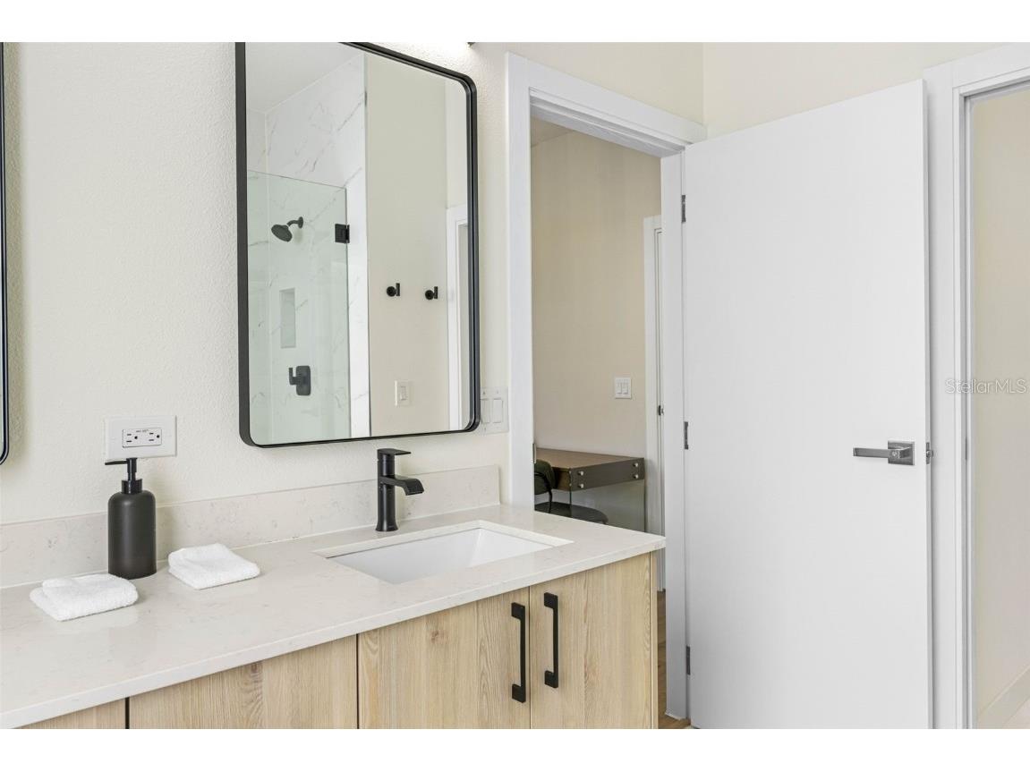 4340 Villa Alina Court Tampa FL 33614 TB8310718 image32