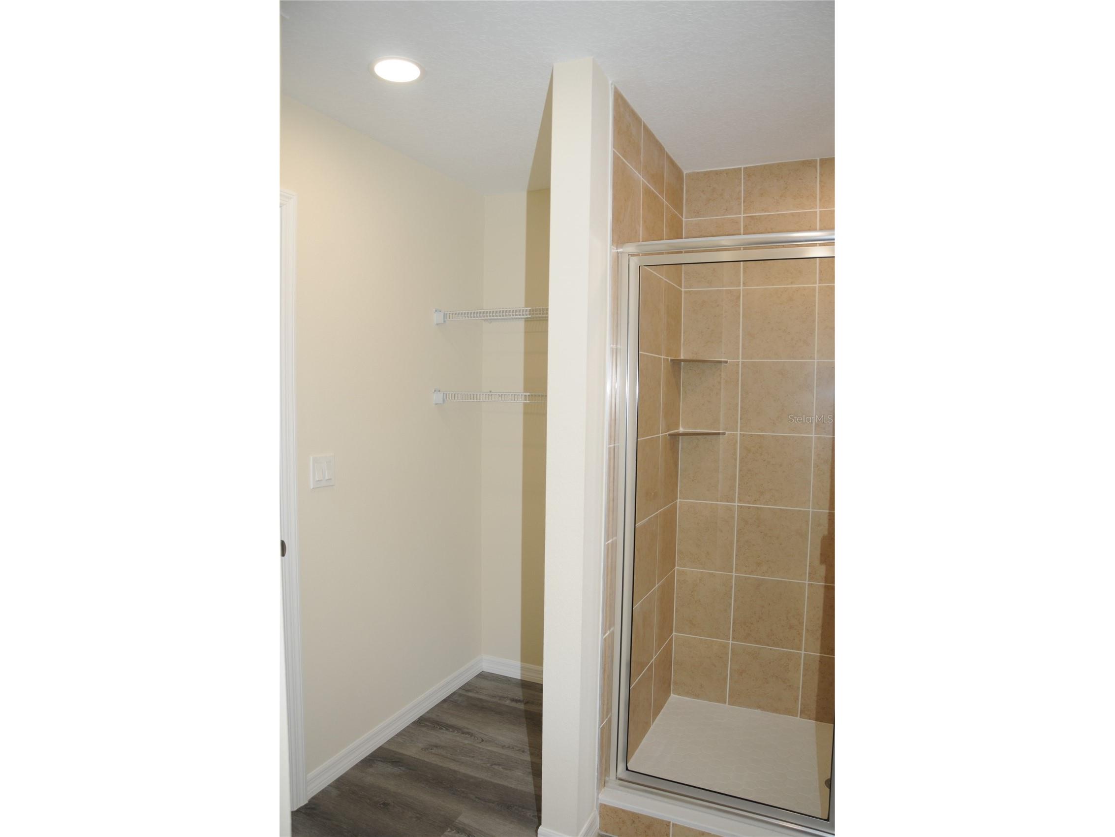 4341 Cambio Gardens Court Tampa FL 33610 TB8518911 image23