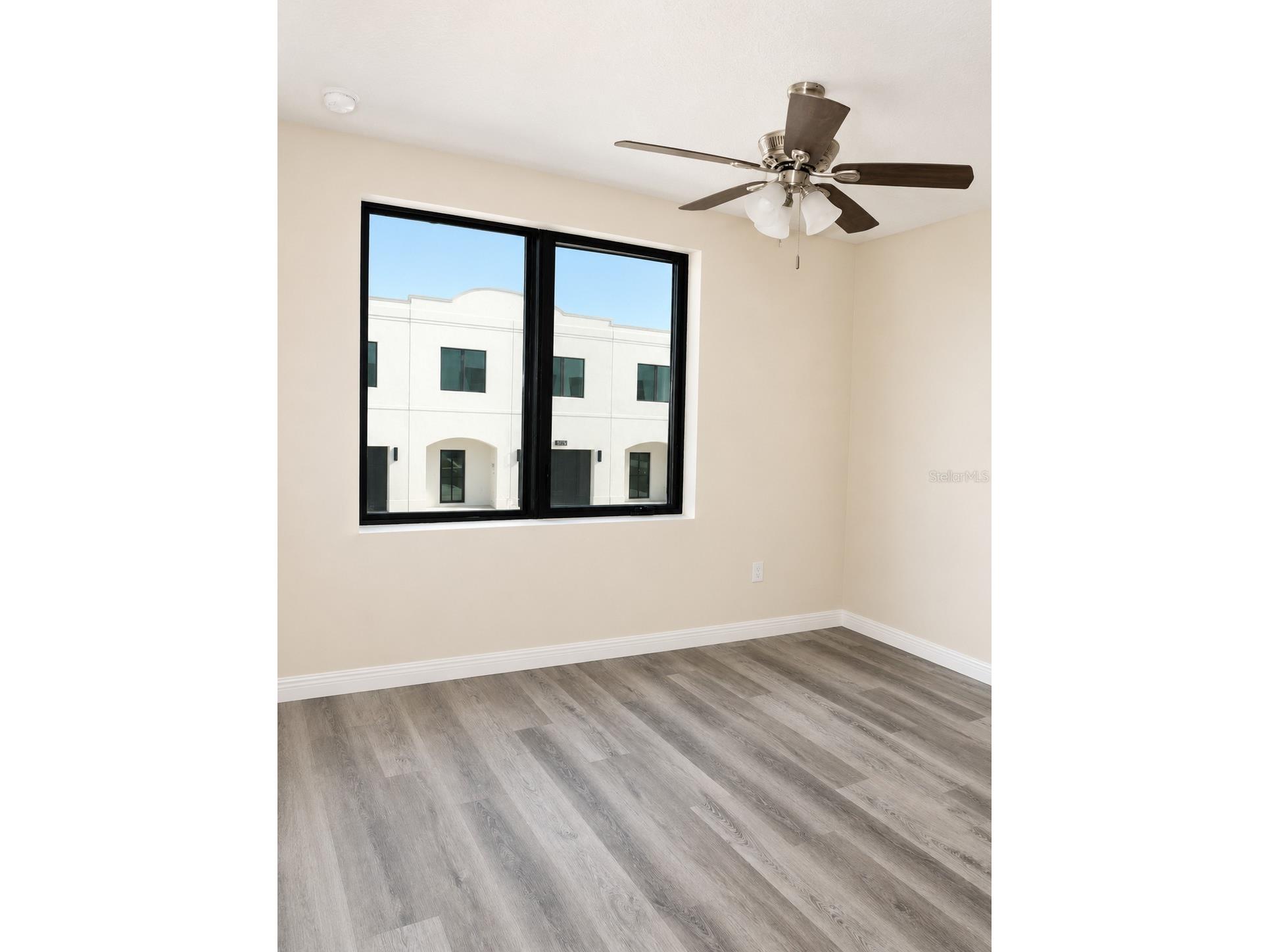 4341 Cambio Gardens Court Tampa FL 33610 TB8518911 image24