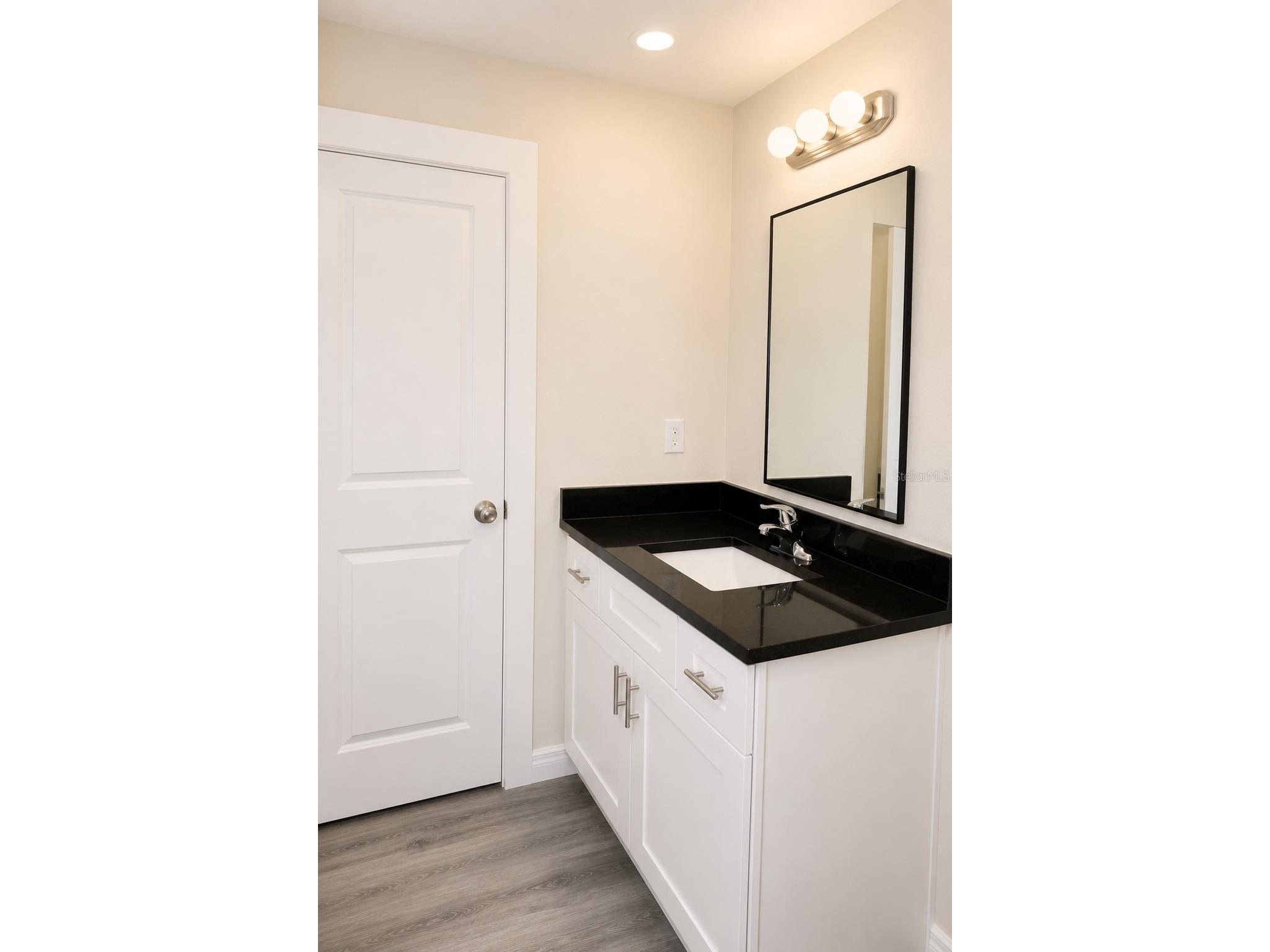 4341 Cambio Gardens Court Tampa FL 33610 TB8518911 image26