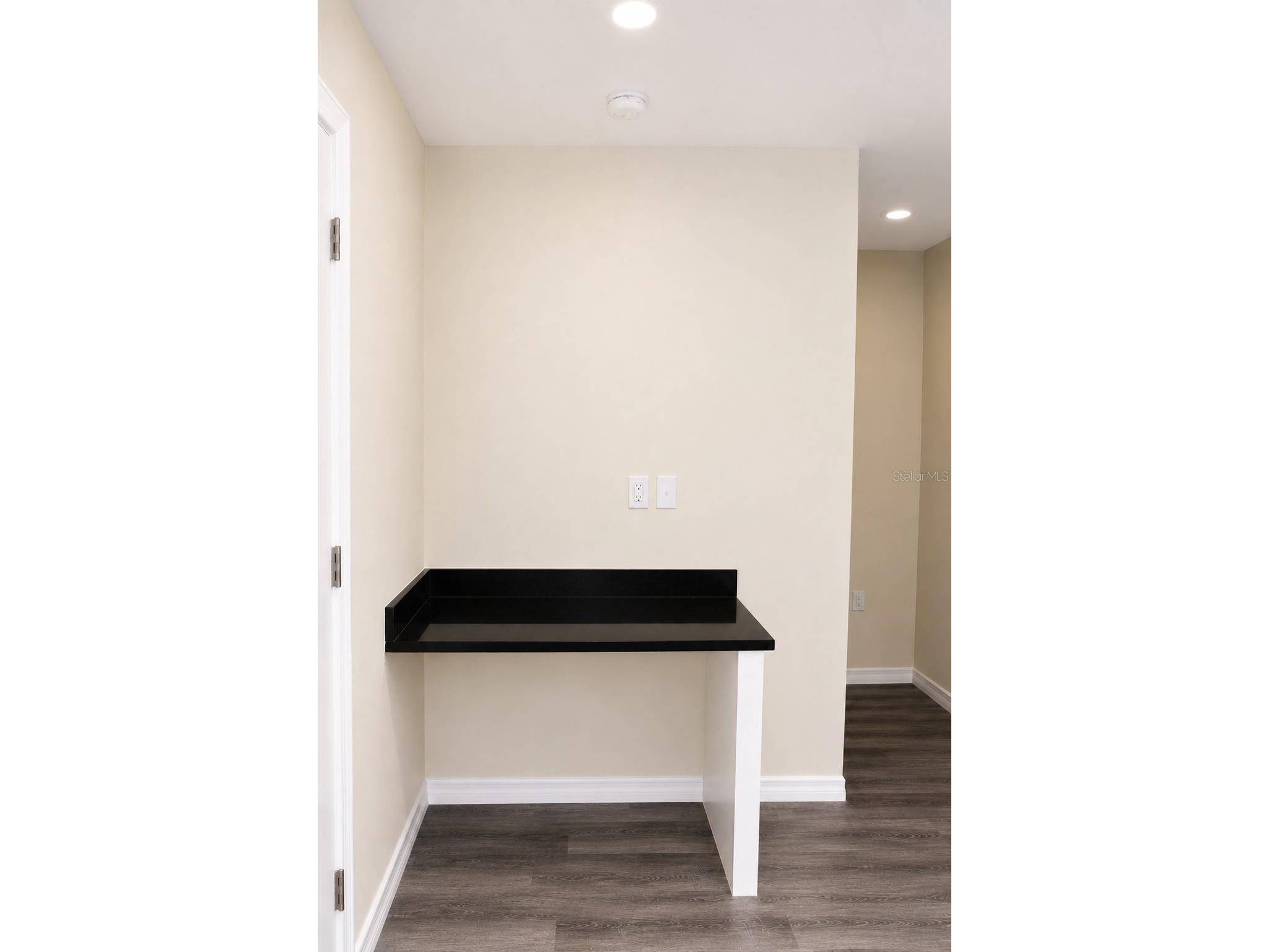 4341 Cambio Gardens Court Tampa FL 33610 TB8518911 image28