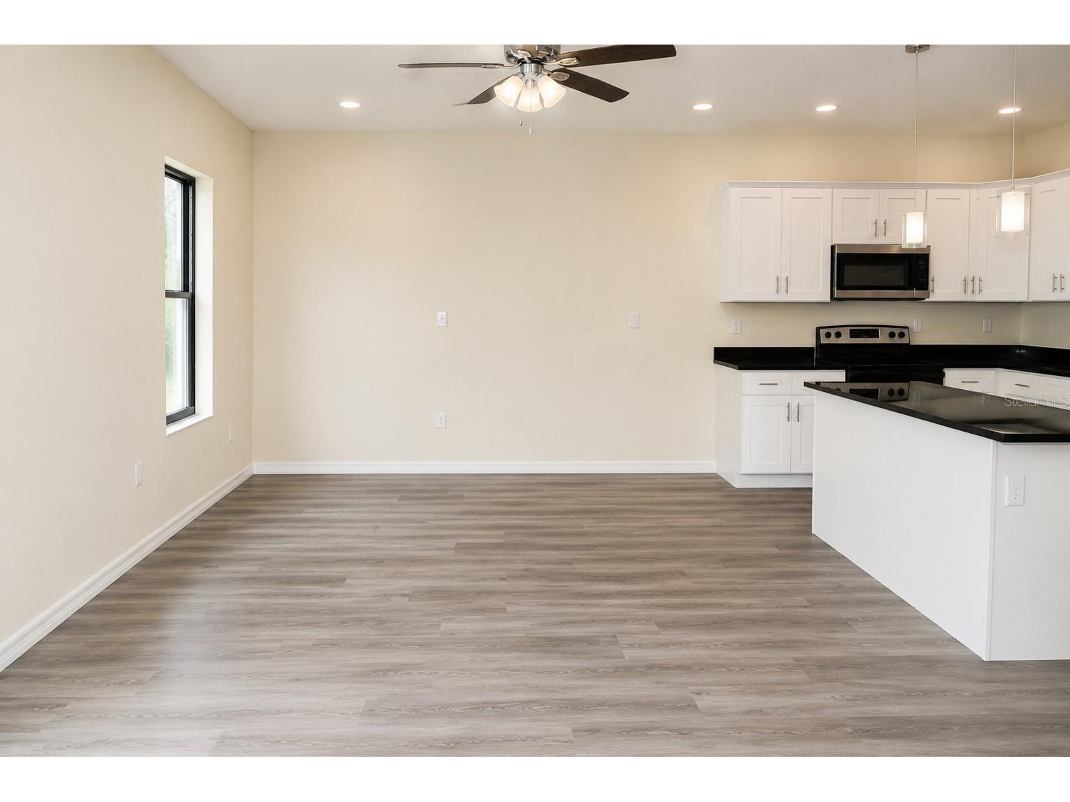 4341 Cambio Gardens Court Tampa FL 33610 TB8518911 image5