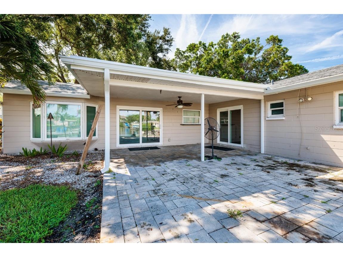 4342 14th Way NE Saint Petersburg FL 33703 TB8417423 image18