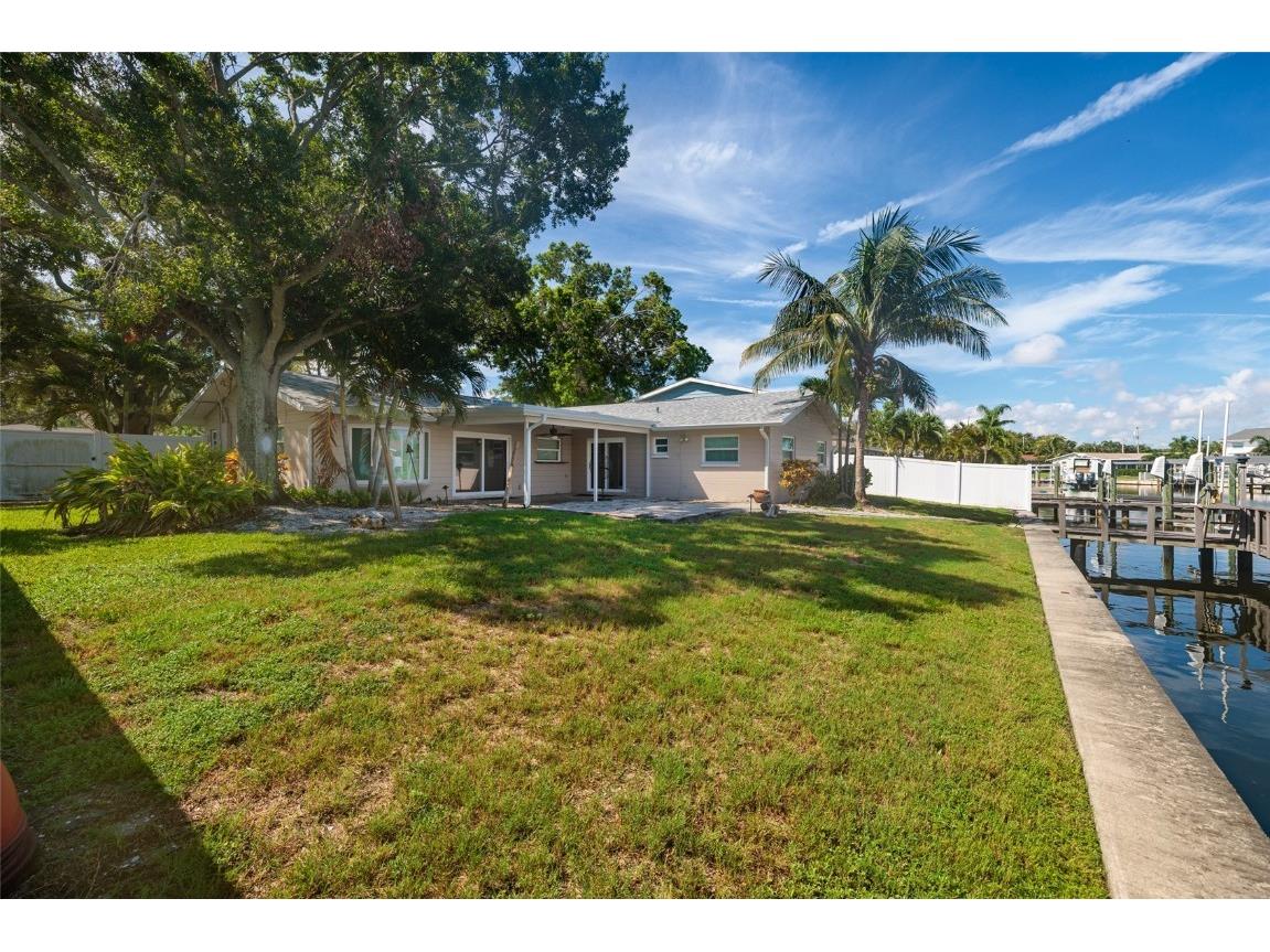 4342 14th Way NE Saint Petersburg FL 33703 TB8417423 image20