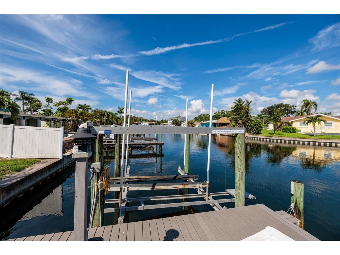 4342 14th Way NE Saint Petersburg FL 33703 TB8417423 image22