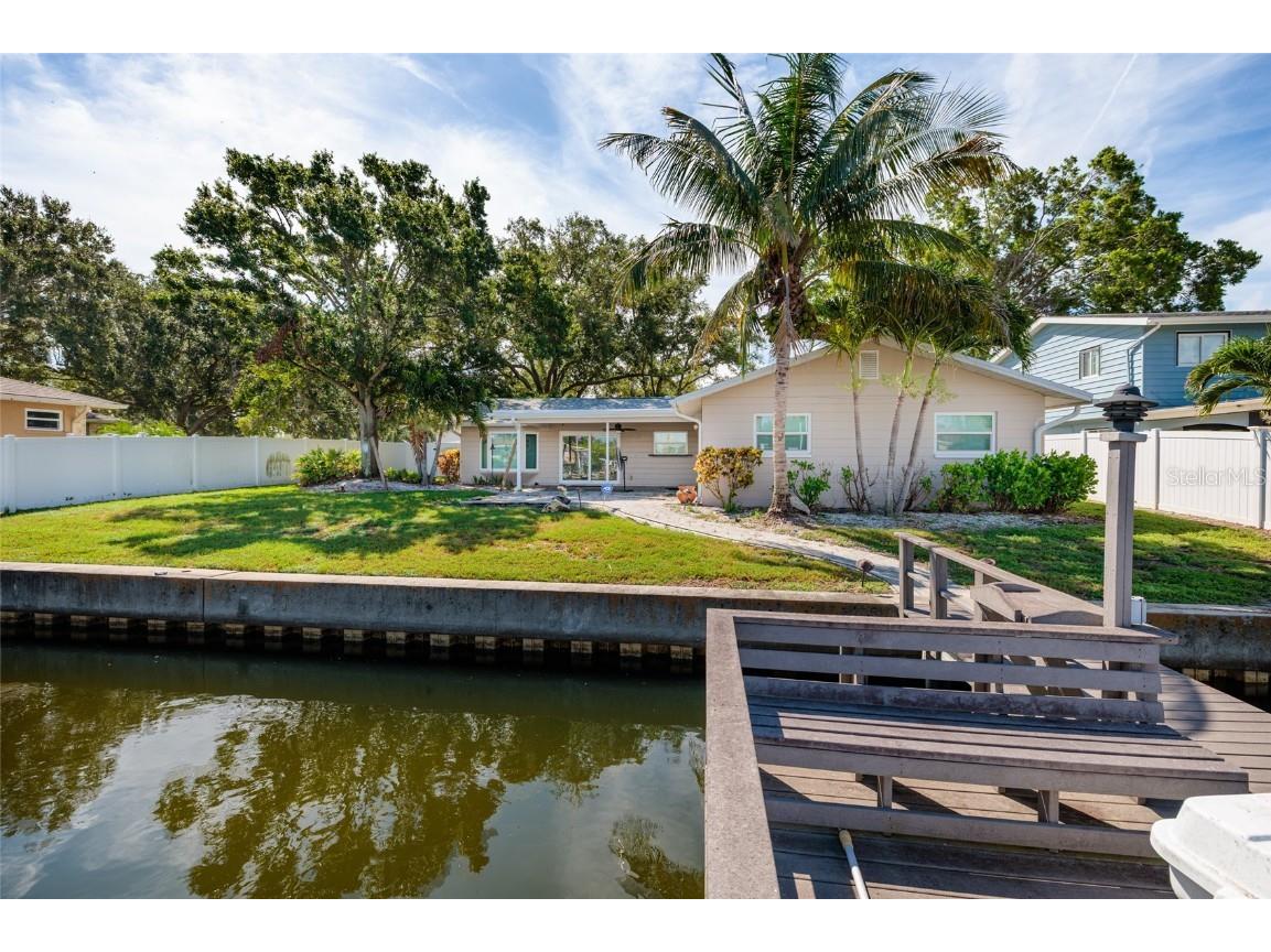 4342 14th Way NE Saint Petersburg FL 33703 TB8417423 image23