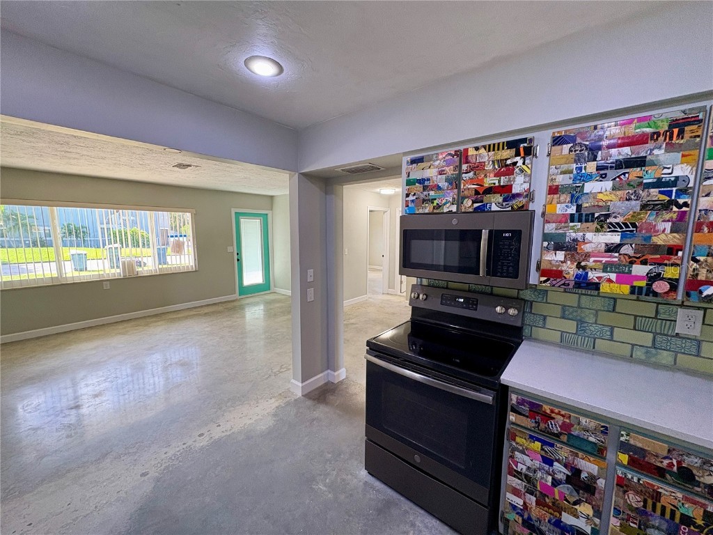 4342 Pompano Lane Palmetto FL 34221 A4669925 image8