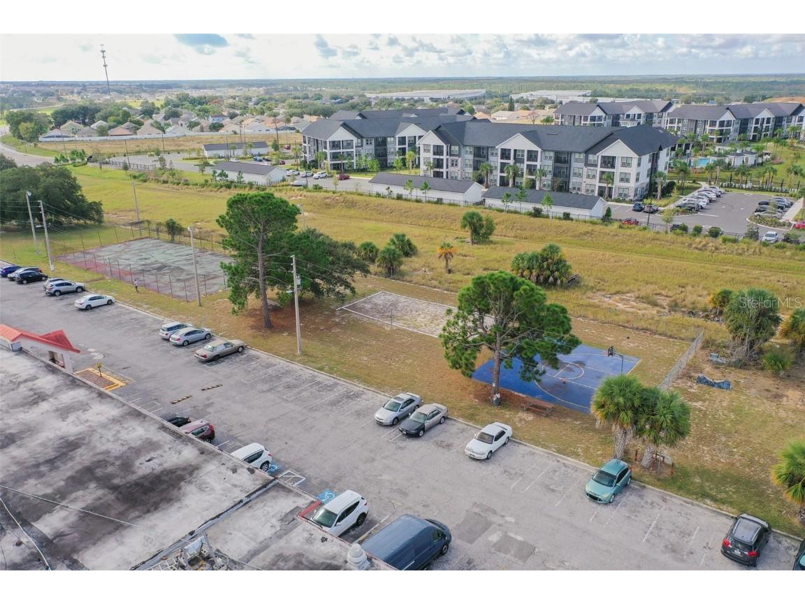 43420 Highway 27 #401 Davenport FL 33837 P4936731 image16