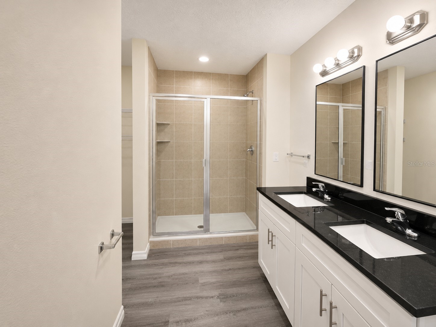 4343 Cambio Gardens Court Tampa FL 33610 TB8518882 image20