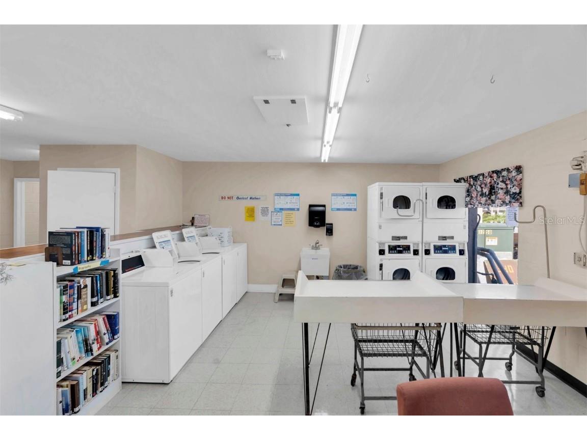 4343 Summersun Drive #4343 New Port Richey FL 34652 W7881470 image48