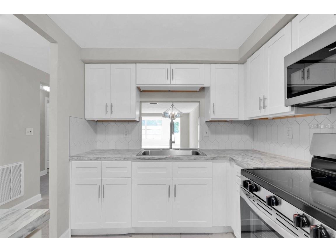 4343 Summersun Drive #4343 New Port Richey FL 34652 W7881470 image9