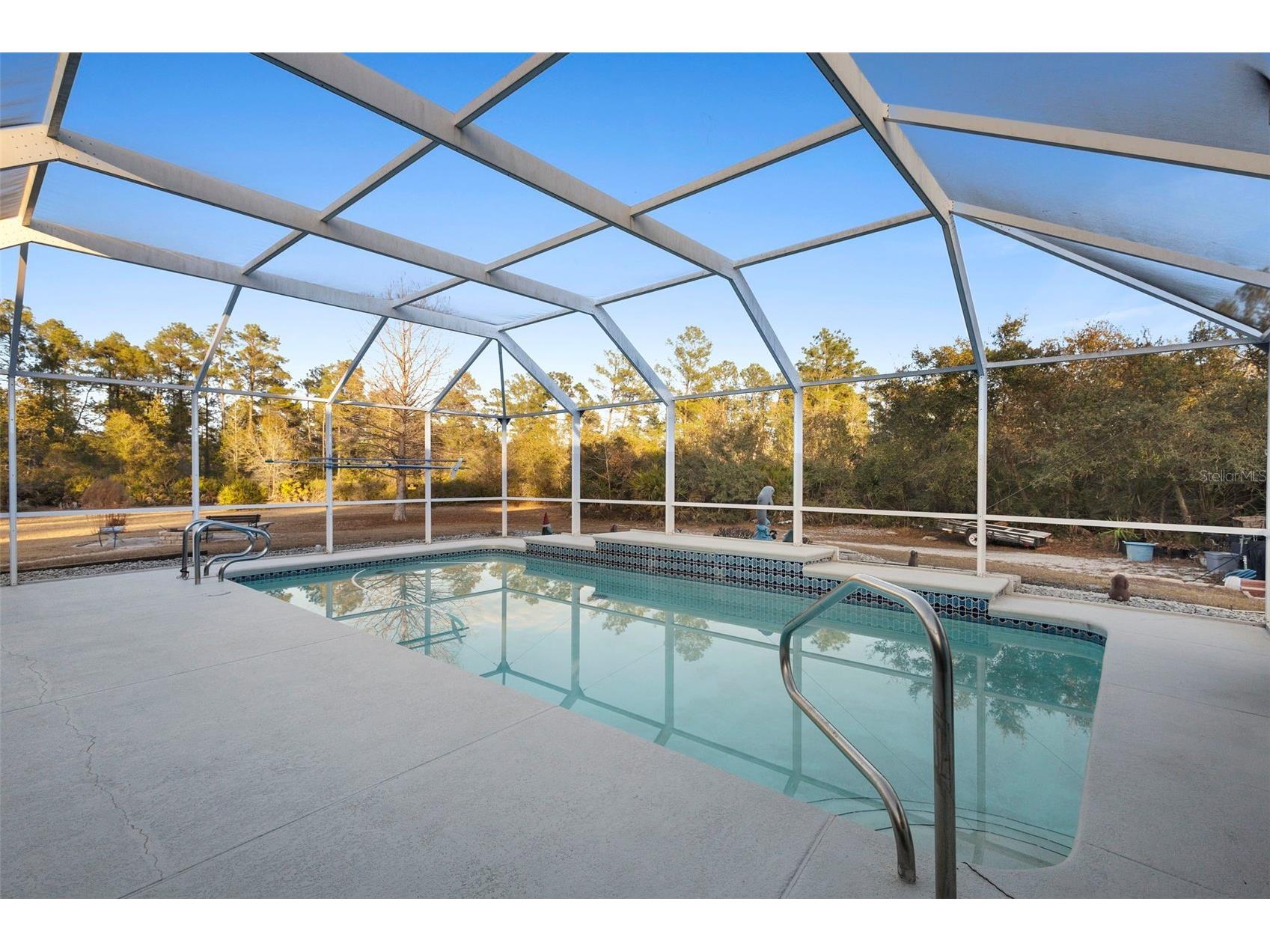 43438 Natchez Street Deland FL 32720 V4947300 image2