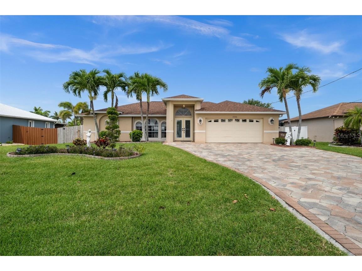 4344 Agualinda Boulevard Cape Coral FL 33914 C7509342 image1