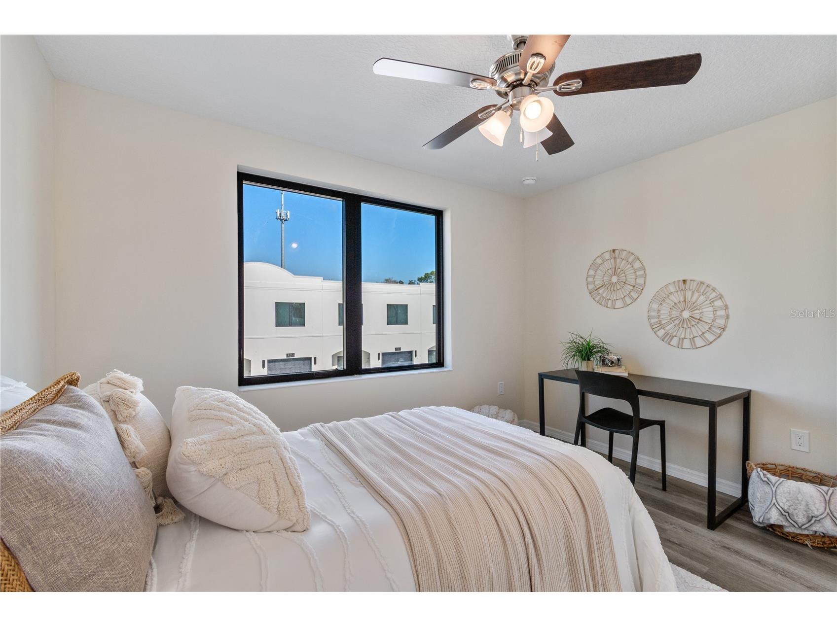4344 Cambio Gardens Court Tampa FL 33610 TB8474163 image23
