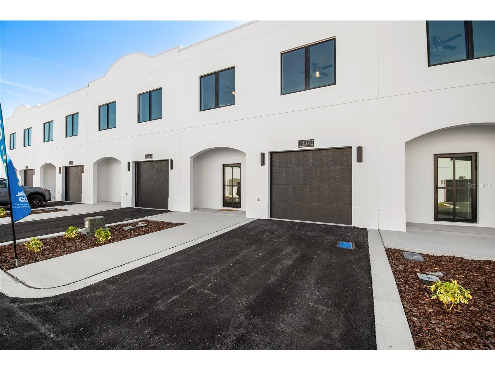 4344 Cambio Gardens Court Tampa FL 33610 TB8474163 image3
