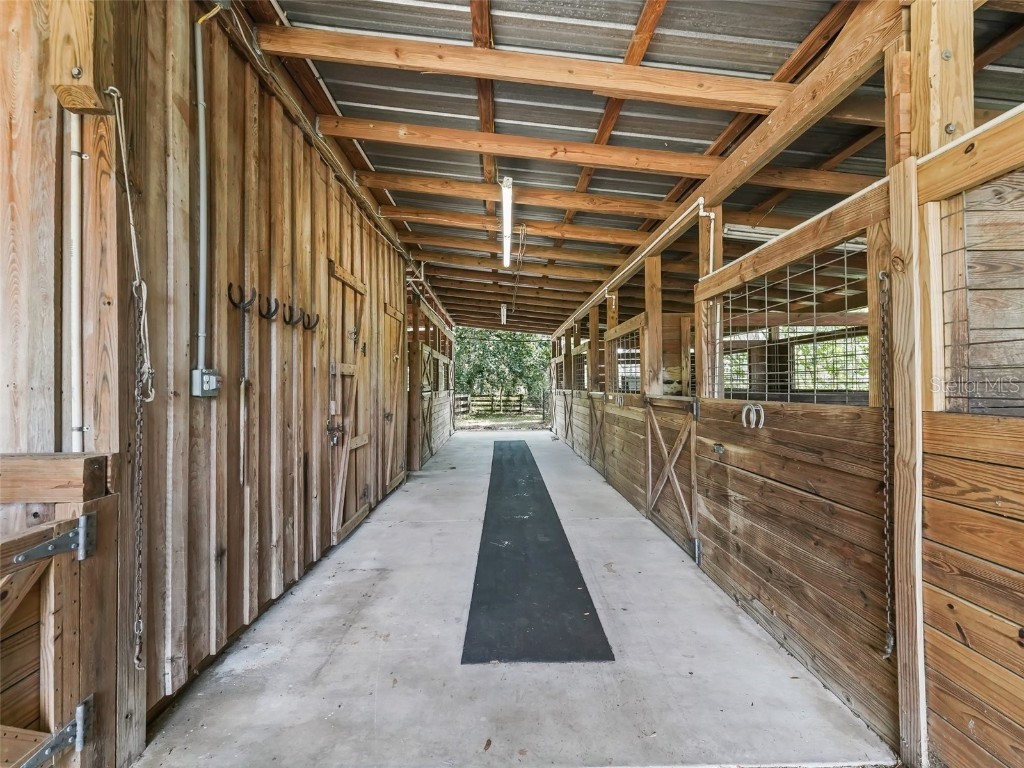 4344 Cr 542h Bushnell FL 33513 OM679768 image36